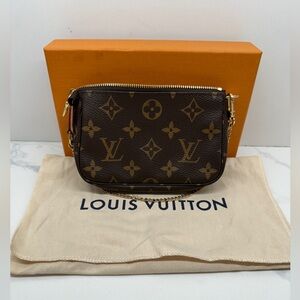 SOLD - Louis Vuitton Monogram Mini Pochette